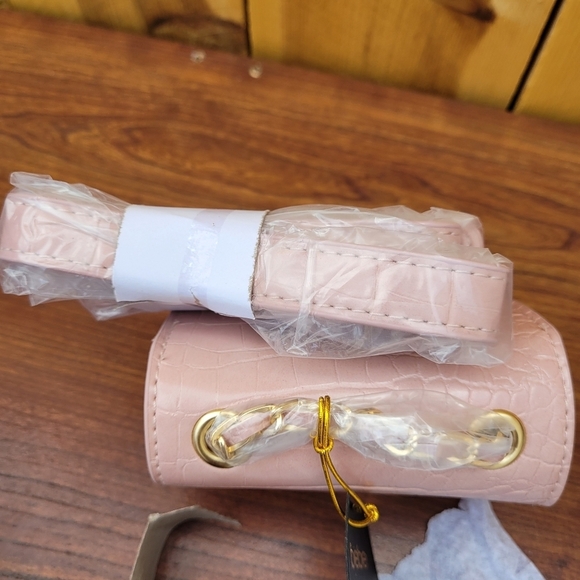 Waist Bag bebe Los Angeles Camile Dusty Pink Micro Fanny Pack - Picture 6 of 6